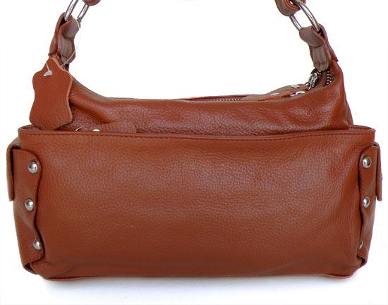 medium purse with pockets