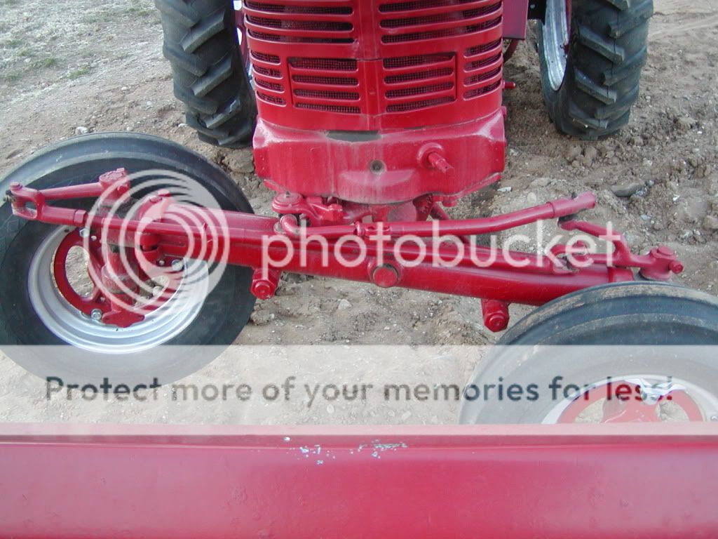 tractor002.jpg